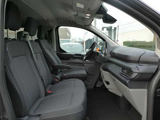Ford Transit Custom L2 Multi-Use 6pl 2.0 TDCi 170pk Automaat Limited Luxe STOCK (10423)