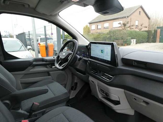 Ford Transit Custom L2 Multi-Use 6pl 2.0 TDCi 170pk Automaat Limited Luxe STOCK (10423)