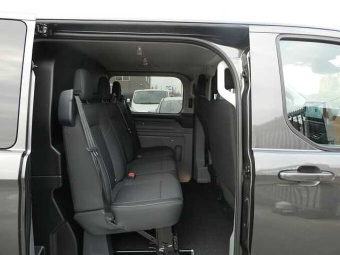 Ford Transit Custom L2 Multi-Use 6pl 2.0 TDCi 170pk Automaat Limited Luxe STOCK (10423)