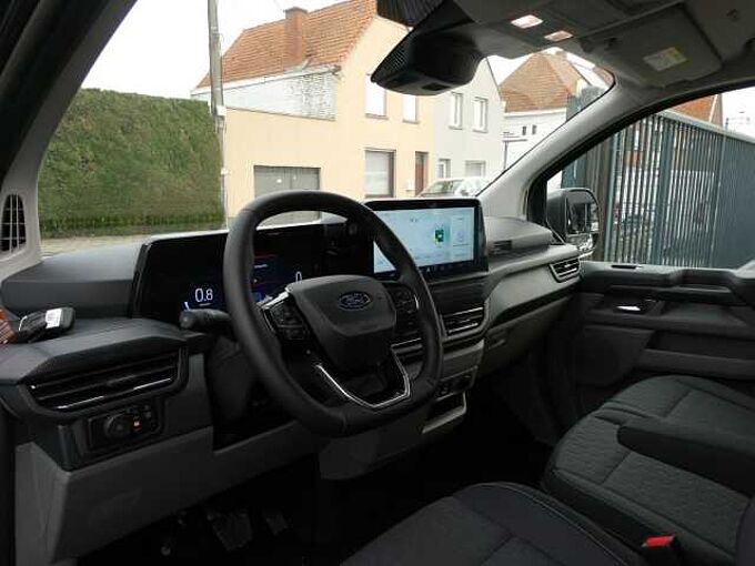 Ford Transit Custom L2 Multi-Use 6pl 2.0 TDCi 170pk Automaat Limited Luxe STOCK (10423)