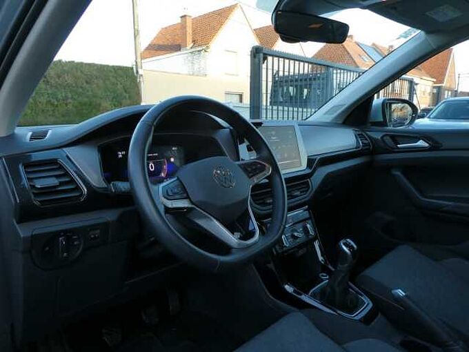 Volkswagen T-Cross 1.0 TSi 95pk Business Luxe '25 19000km (77499)