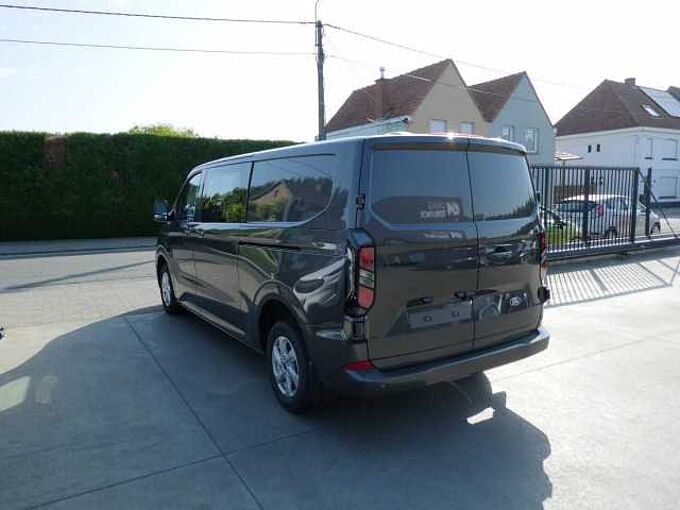 Ford Transit Custom L2 Multi-Use 5pl 320L 2.0 TDCi 136pk Limited Luxe STOCK