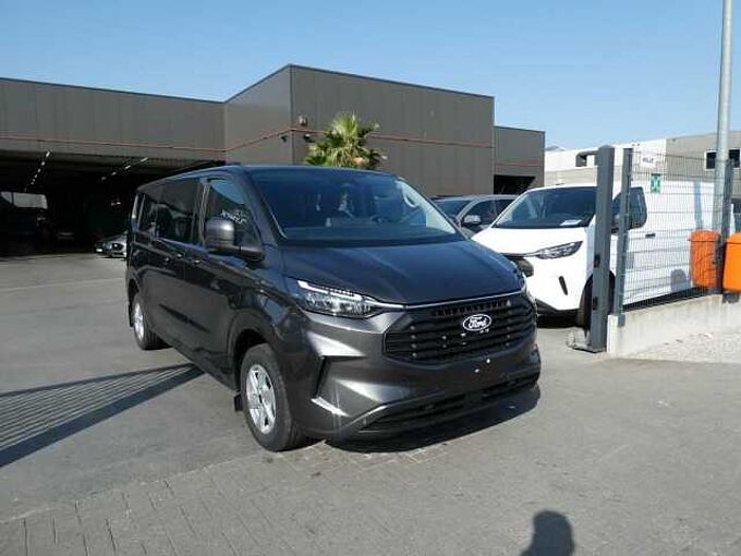 Ford Transit Custom L2 Multi-Use 5pl 320L 2.0 TDCi 136pk Limited Luxe STOCK