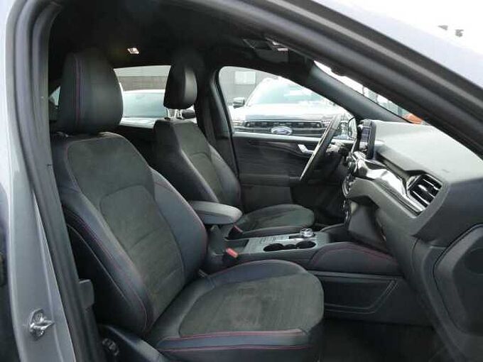 Ford Kuga ST-Line X 1.5 TDCi 120pk Automaat '22 56000km (37222)