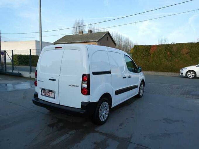 Peugeot Partner 1.6 HDi 75pk 3pl Lichte Vracht BTW '14 197000km (71372)