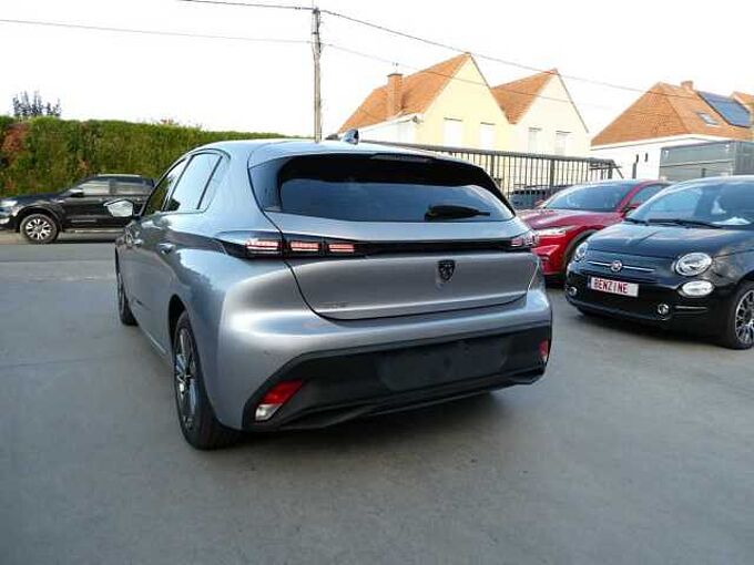 Peugeot 308 5d 1.2 i benzine 130pk Automaat Style Camera '22 52000km (35861)