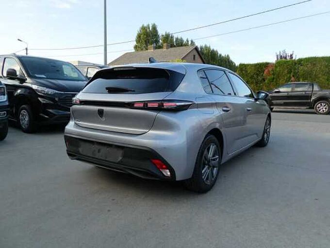 Peugeot 308 5d 1.2 i benzine 130pk Automaat Style Camera '22 52000km (35861)