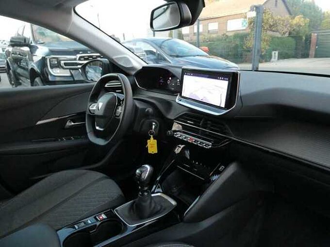 Peugeot 208 1.2 i benzine 100pk Allure '24 360&deg;camera BLIS 23000km (06512)