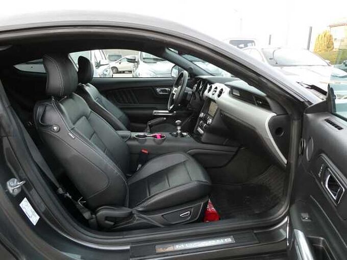 Ford Mustang Coupe 2.3 i ecoboost 317pk Sport '17 120000km (284820)