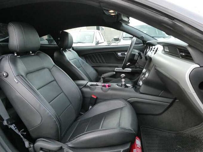 Ford Mustang Coupe 2.3 i ecoboost 317pk Sport '17 120000km (284820)