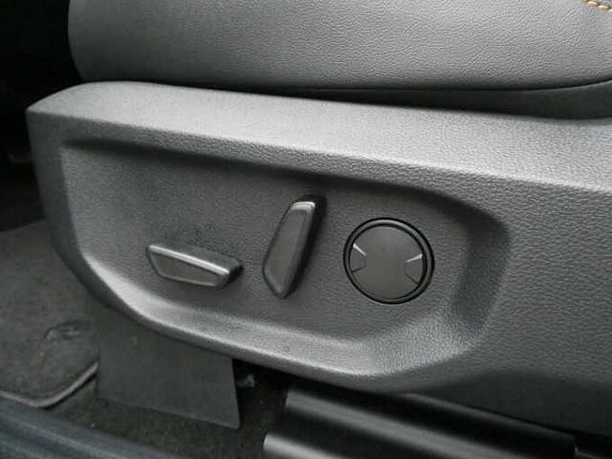 Ford Ranger 2.0 Bi-turbo 205pk WILDTRAK 4x4 Rolluik Full Option Stock (01036)