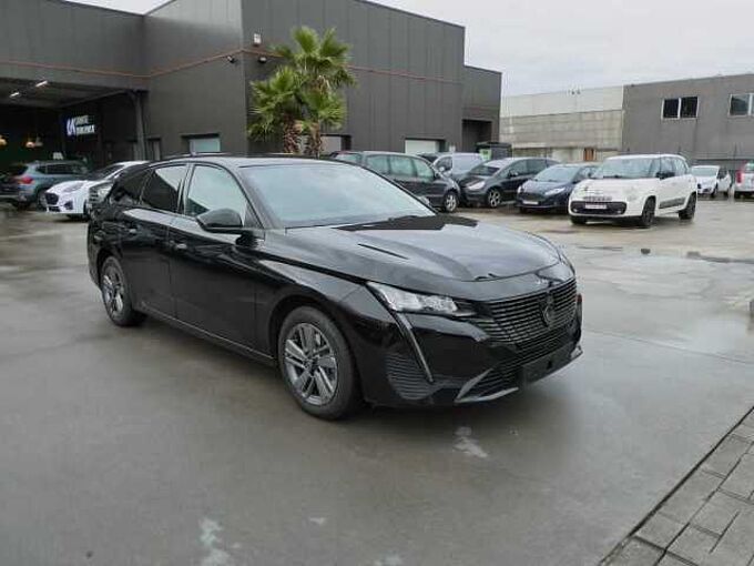 Peugeot 308 Break 1.2 i benzine 130pk Allure Luxe '24 24000km (23176)