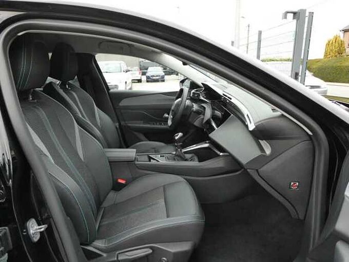 Peugeot 308 Break 1.2 i benzine 130pk Allure Luxe '24 24000km (23176)