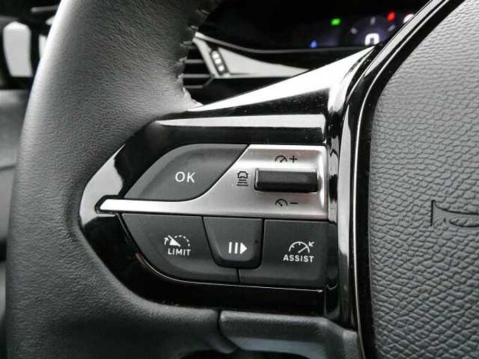 Peugeot 308 Break 1.2 i benzine 130pk Allure Luxe '24 24000km (23176)