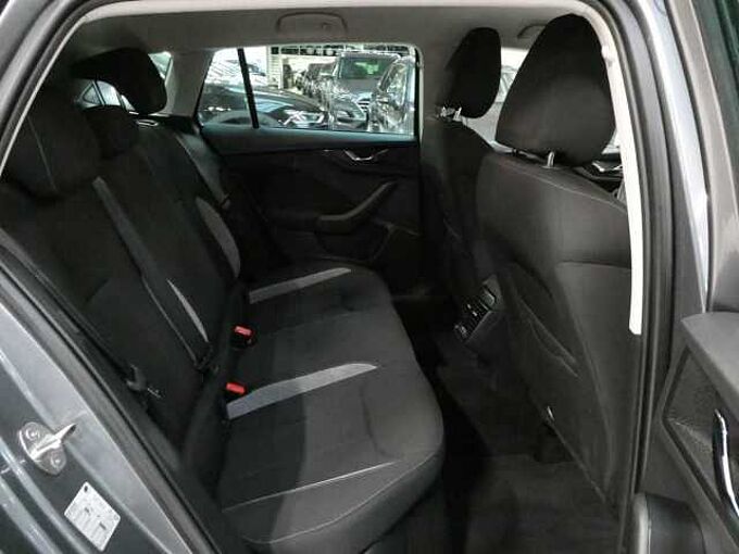 SKODA Scala 1.0 TSi 110pk Business Luxe Camera '23 29000km (11920)