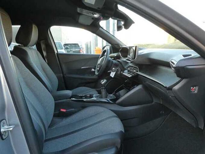 Peugeot 2008 1.2 i benzine 100pk Allure 360&deg; Camera BLIS '24 19000km (19165)