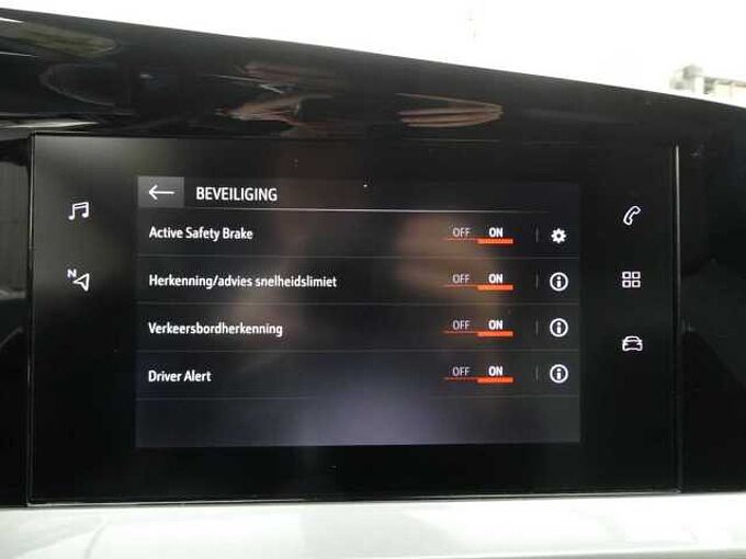 Opel Mokka 1.2 i benzine 136pk Business 11/2023 59000km (53833)