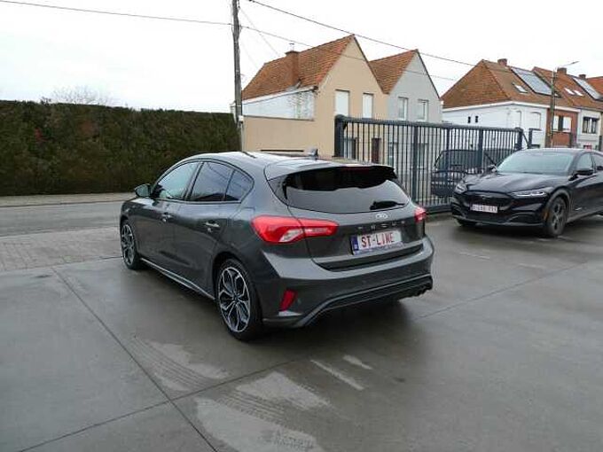 Ford Focus 5d 1.5 i ecoboost 150pk ST-Line Leder '19 73000km (89371)