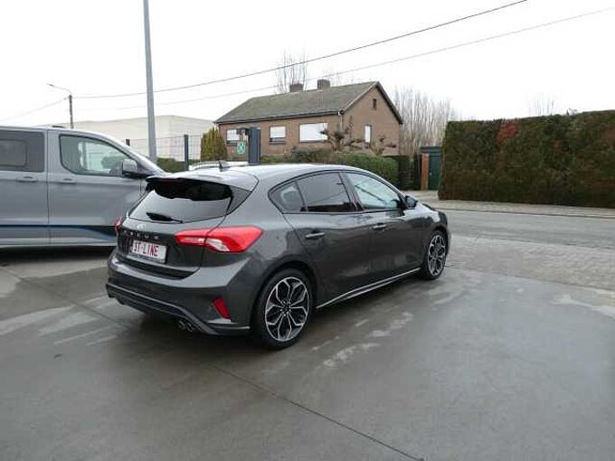 Ford Focus 5d 1.5 i ecoboost 150pk ST-Line Leder '19 73000km (89371)