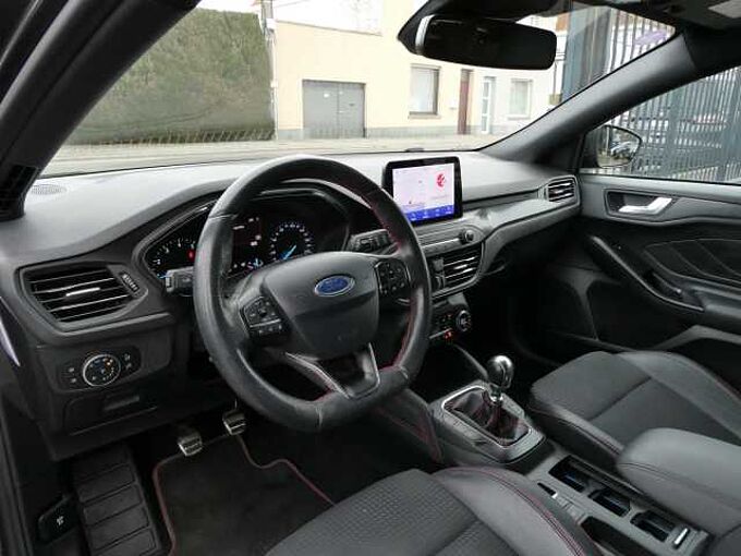 Ford Focus 5d 1.5 i ecoboost 150pk ST-Line Leder '19 73000km (89371)