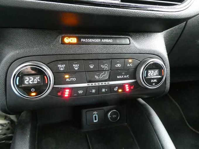 Ford Focus 5d 1.5 i ecoboost 150pk ST-Line Leder '19 73000km (89371)