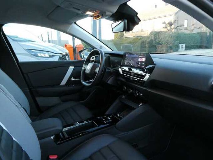 Citroen C4 1.2 i MHEV 136pk Automaat MAX 360° Camera ACC '25 3000km (33208)