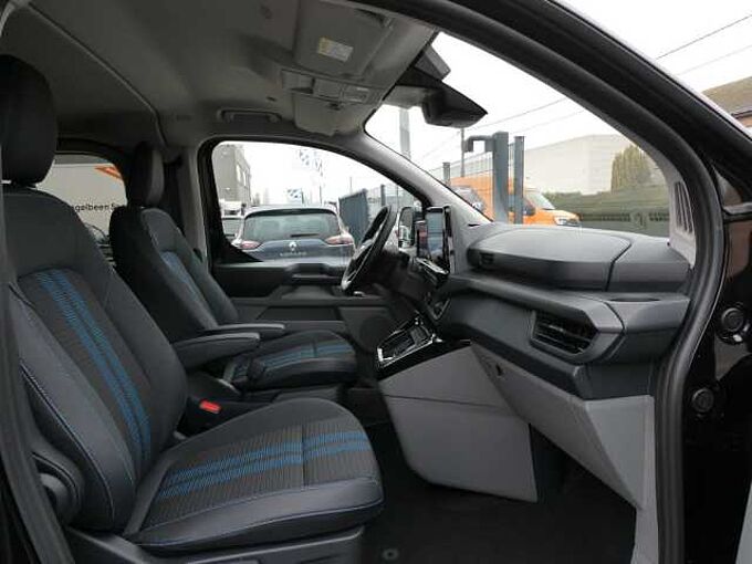 Ford Transit Custom L2 Multi-Use SPORT 5pl 2.5 i PHEV 233pk Automaat STOCK (36443)