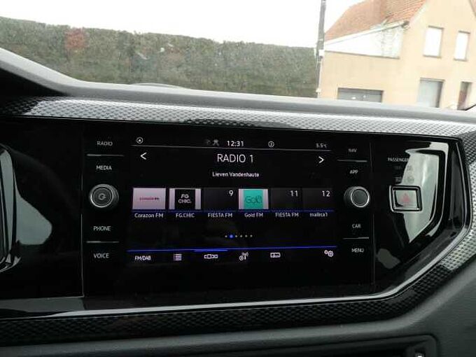 Volkswagen Taigo 1.0 TSi 115pk Business Luxe Camera '25 14000km (38721)