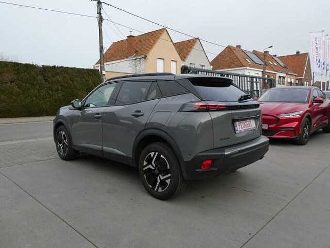 Peugeot 2008 1.2 i benzine 100pk Allure 360° Camera BLIS ACC '25 28000km (48514)