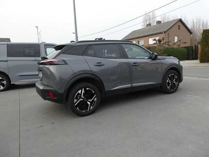 Peugeot 2008 1.2 i benzine 100pk Allure 360° Camera BLIS ACC '25 28000km (48514)