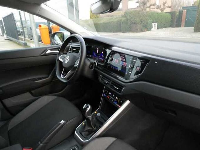 Volkswagen Taigo 1.0 TSi 95pk Business Luxe Camera '25 19000km (51628)