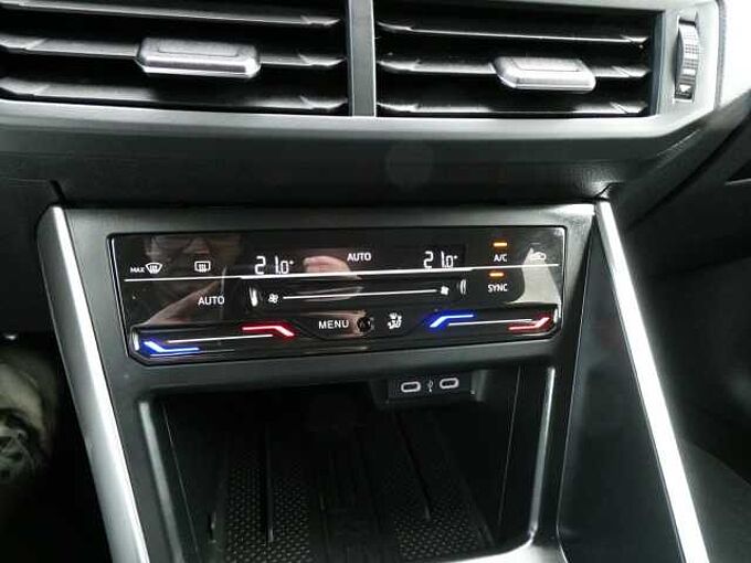 Volkswagen Taigo 1.0 TSi 115pk Automaat Business Luxe '25 25000km (31756)