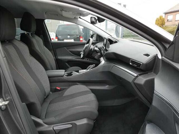 Peugeot 3008 1.2 i benzine 130pk Automaat STYLE Camera '22 41000km (60542)