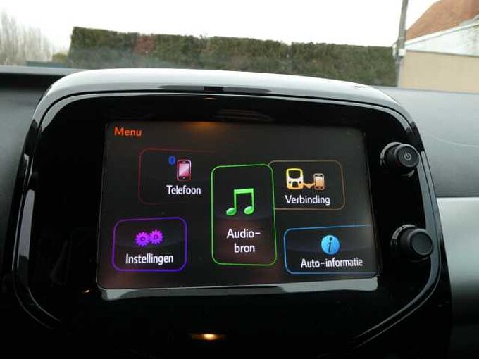 Peugeot 108 1.2 i benzine 85pk Business Airco Camera '16 33000km (94132)