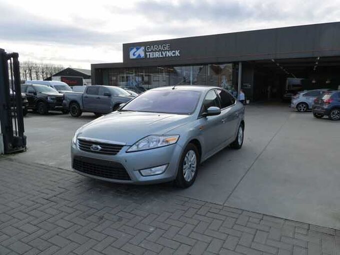 Ford Mondeo 5d 2.0 i benzine 145pk Titanium Leder '10 130000km (52866)