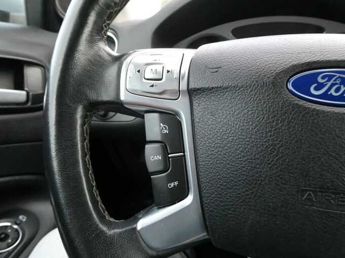 Ford Mondeo 5d 2.0 i benzine 145pk Titanium Leder '10 130000km (52866)