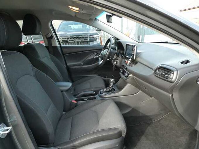 Hyundai i30 Break 1.0 i benzine 120pk Automaat Business Camera (91954)