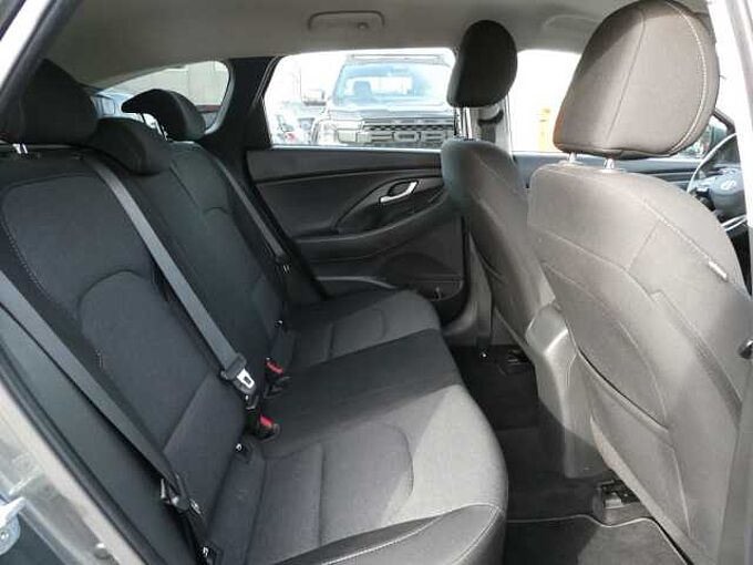 Hyundai i30 Break 1.0 i benzine 120pk Automaat Business Camera (91954)