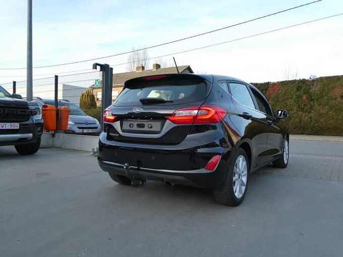 Ford Fiesta 1.1 i benzine 85pk Titanium Luxe 5d Trekhaak (14871)