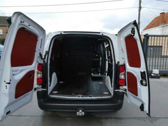 Peugeot Partner L2 1.5 HDi 130pk Automaat 3pl Business Luxe Camera Trekhaak (50040)