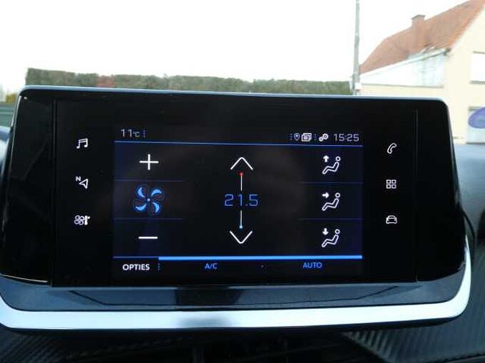 Peugeot 2008 1.2 i 100pk Business Trekhaak '21 53000km (96265)