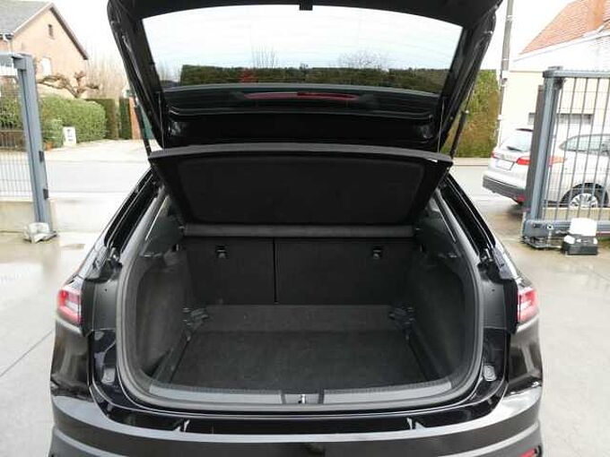 Volkswagen Taigo 1.0 TSi 95pk Business Luxe Camera '25 25000km (51717)