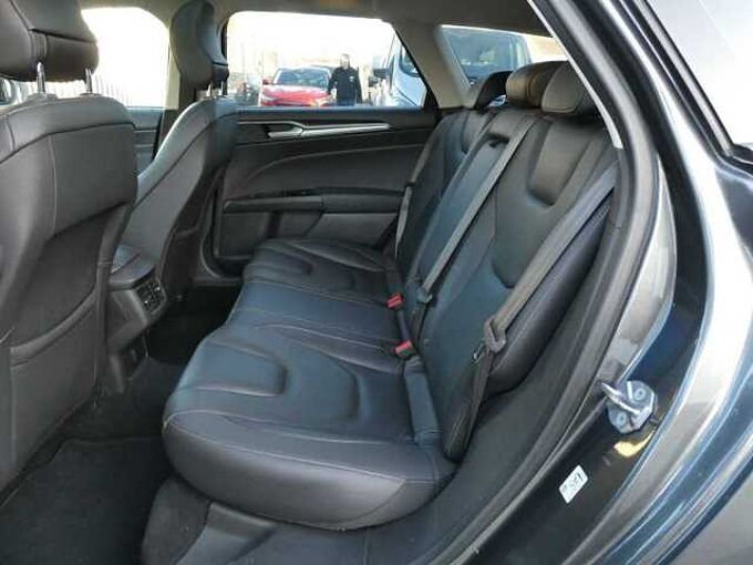 Ford Mondeo Break 1.6 TDCi 115pk Titanium Open Dak Leder '16 144000km (81848)