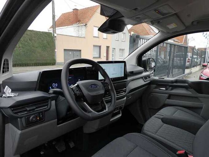 Ford Transit Custom L2 Multi-Use 6pl 2.0 TDCi 170pk Automaat Limited Luxe STOCK (89598)