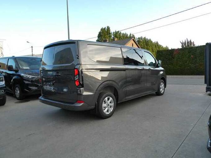 Ford Transit Custom L2 Multi-Use 5pl 320L 2.0 TDCi 136pk Limited Luxe STOCK