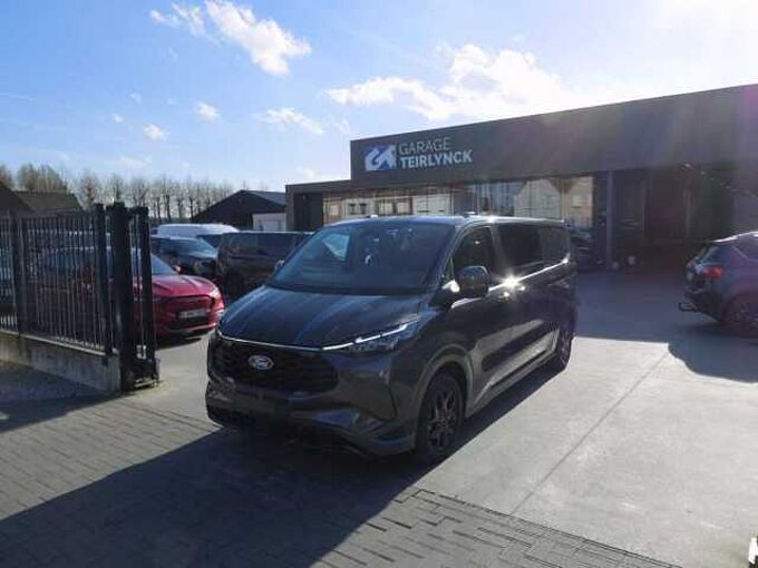 Ford Transit Custom L2 Multi-Use SPORT 5pl 2.5 i PHEV 233pk Automaat STOCK (43403)
