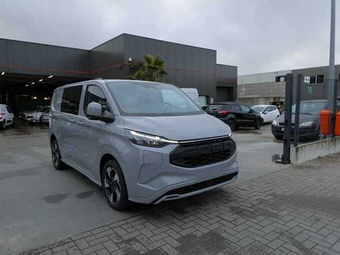 Ford Transit Custom L1 Multi-Use SPORT Raptor 5pl 2.5 i PHEV 233pk Automaat (84801)