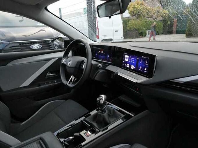 Opel Astra 1.2 i benzine 110pk Business Camera '23 48000km (13296)