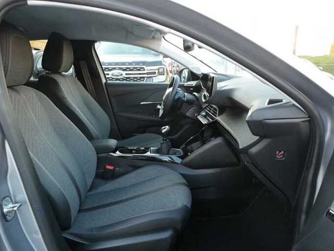 Peugeot 208 1.2 i benzine 100pk Allure 360&deg; Camera BLIS '24 (16898)