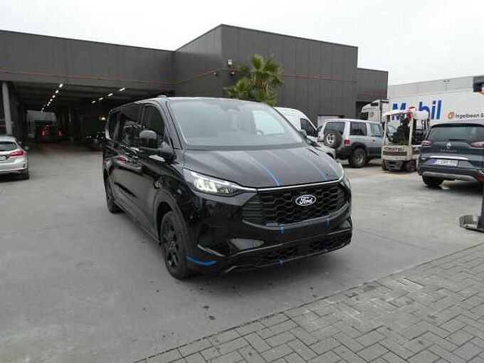 Ford Transit Custom L2 Multi-Use SPORT 5pl 2.5 i PHEV 233pk Automaat STOCK (36443)